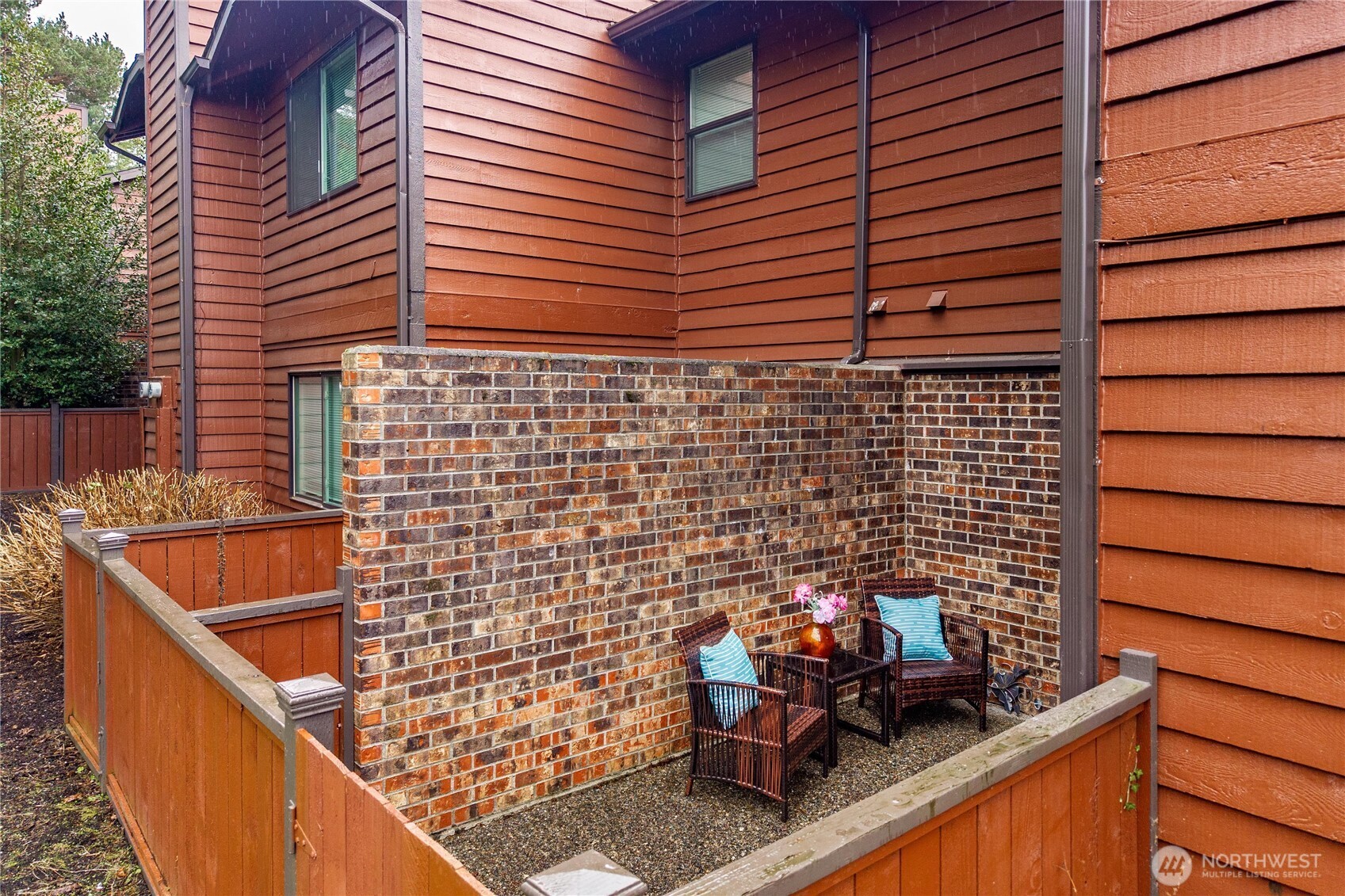 1733 157th Avenue NE #E102, Bellevue, WA 98008