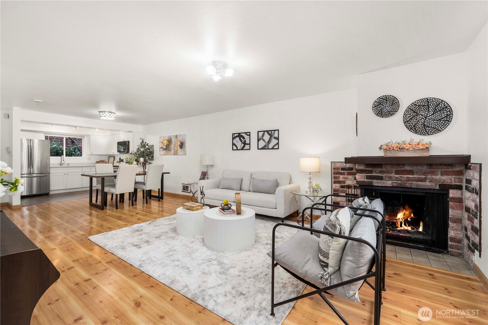 1733 157th Avenue NE #E102, Bellevue, WA 98008