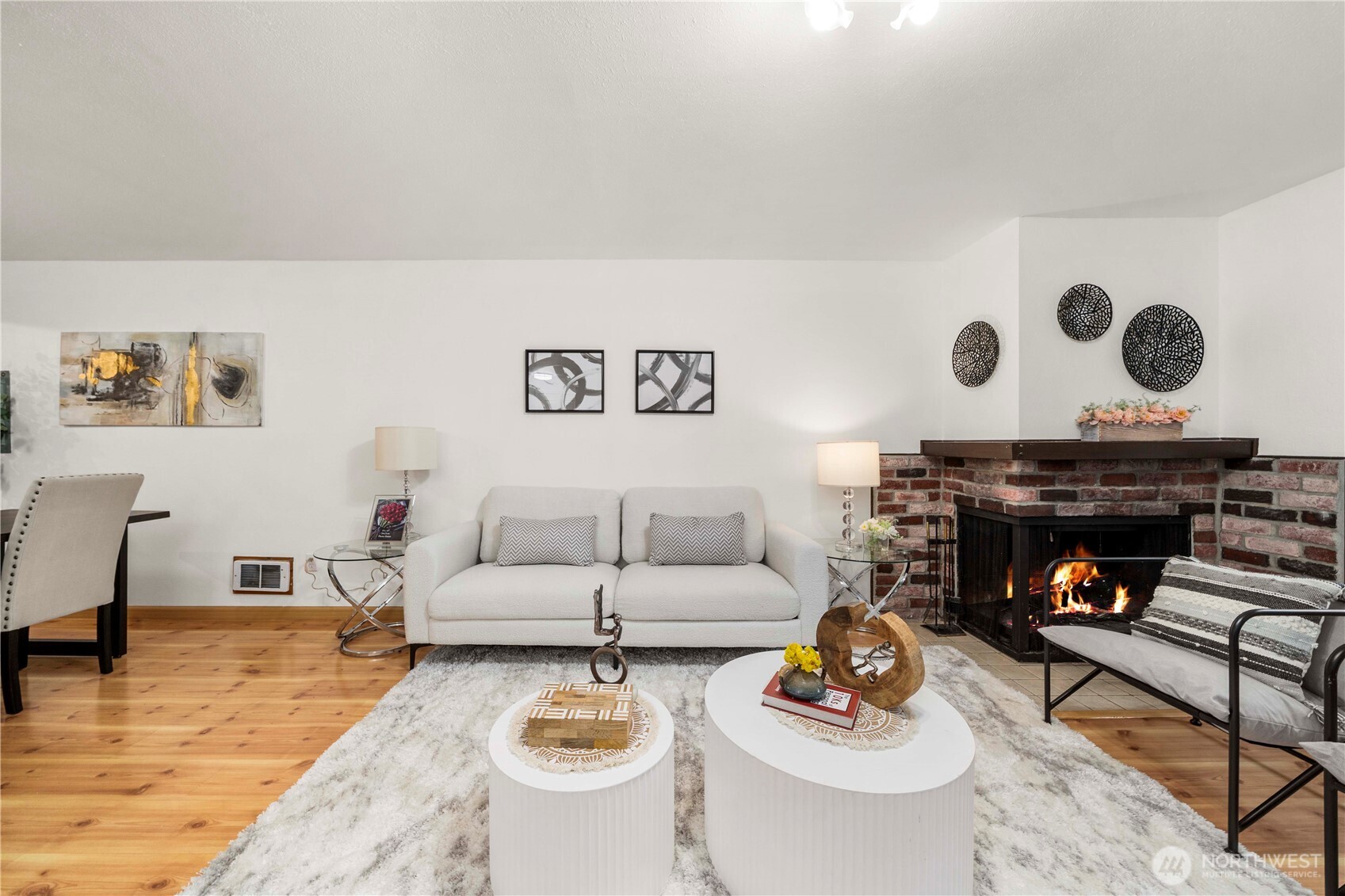 1733 157th Avenue NE #E102, Bellevue, WA 98008