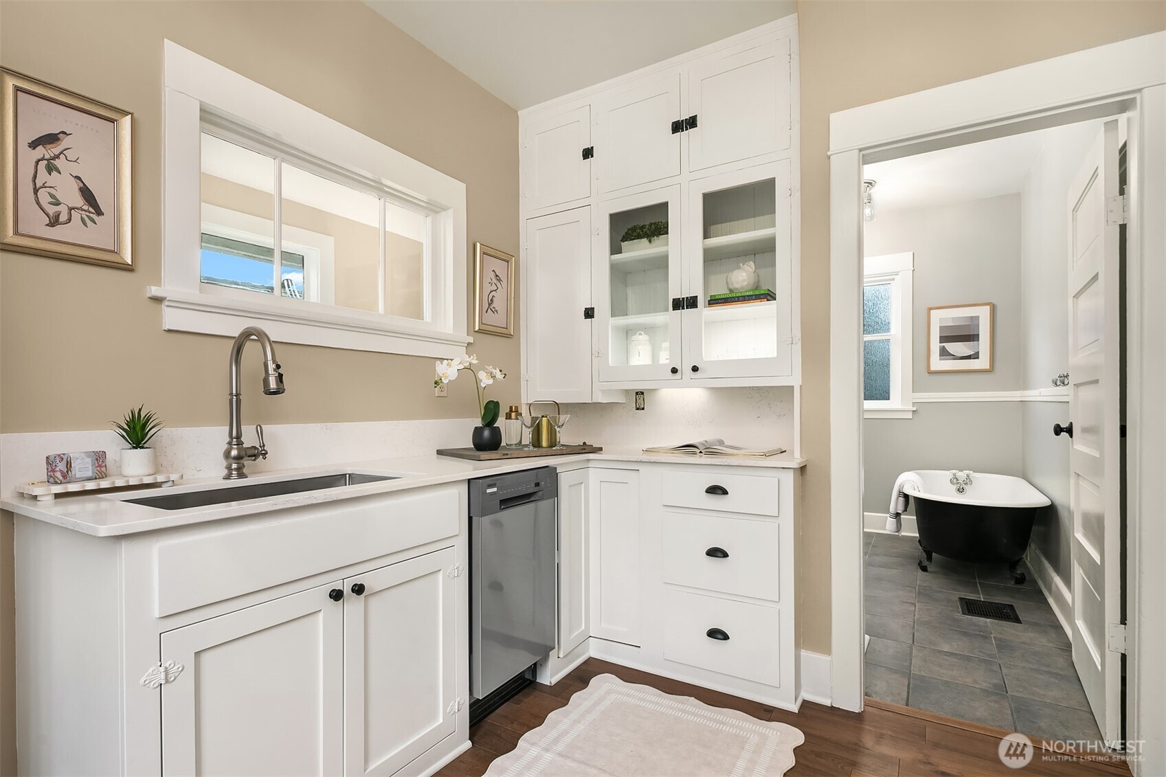 511 W McGraw Street , Seattle, WA 98119