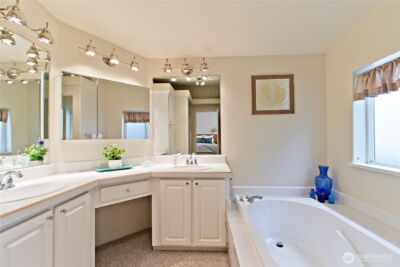 27411 218th Lane SE #92, Maple Valley, WA 98038 - Photo 18