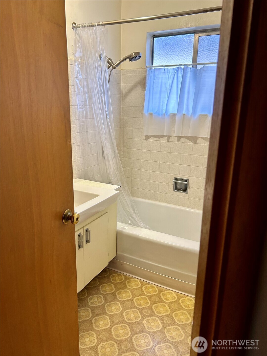 518 520 18th Avenue SE, Olympia, WA 98501