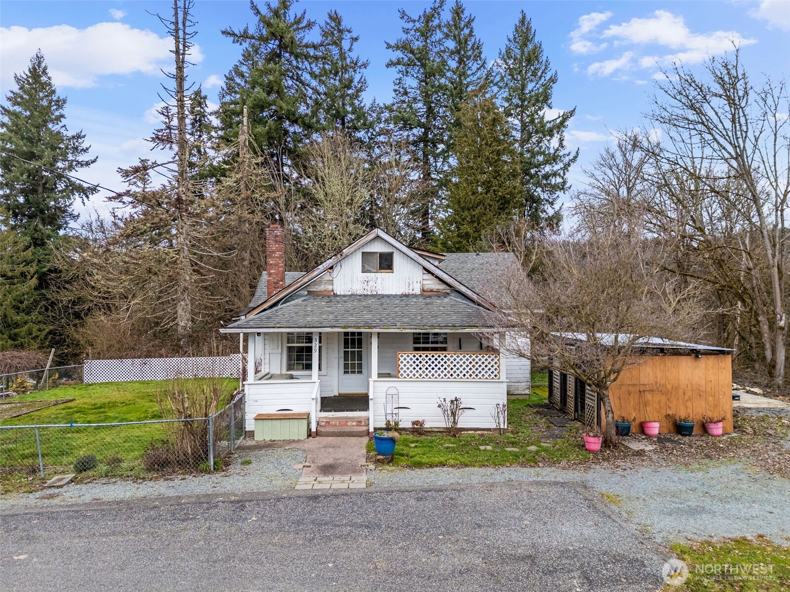 329 SE 2nd Street , South Prairie, WA 98385