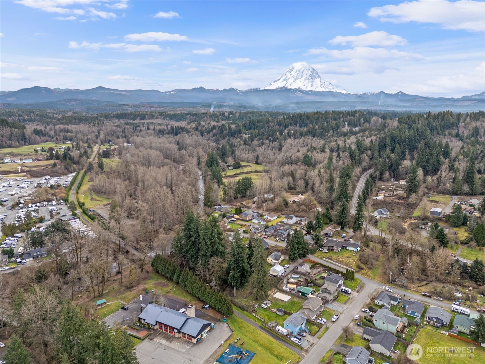 329 SE 2nd Street , South Prairie, WA 98385