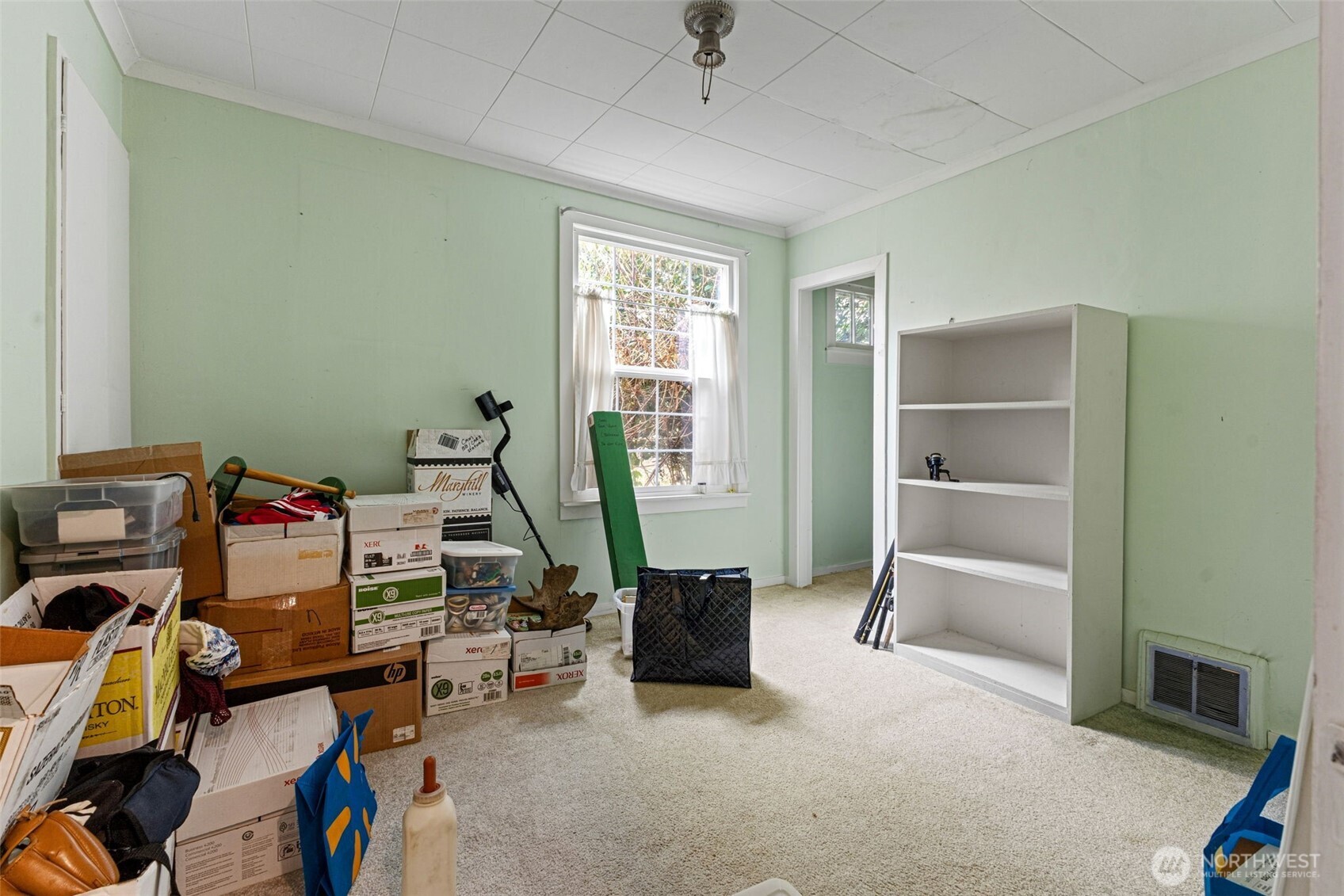 329 SE 2nd Street , South Prairie, WA 98385