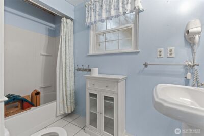 329 SE 2nd Street , South Prairie, WA 98385 - Photo 9