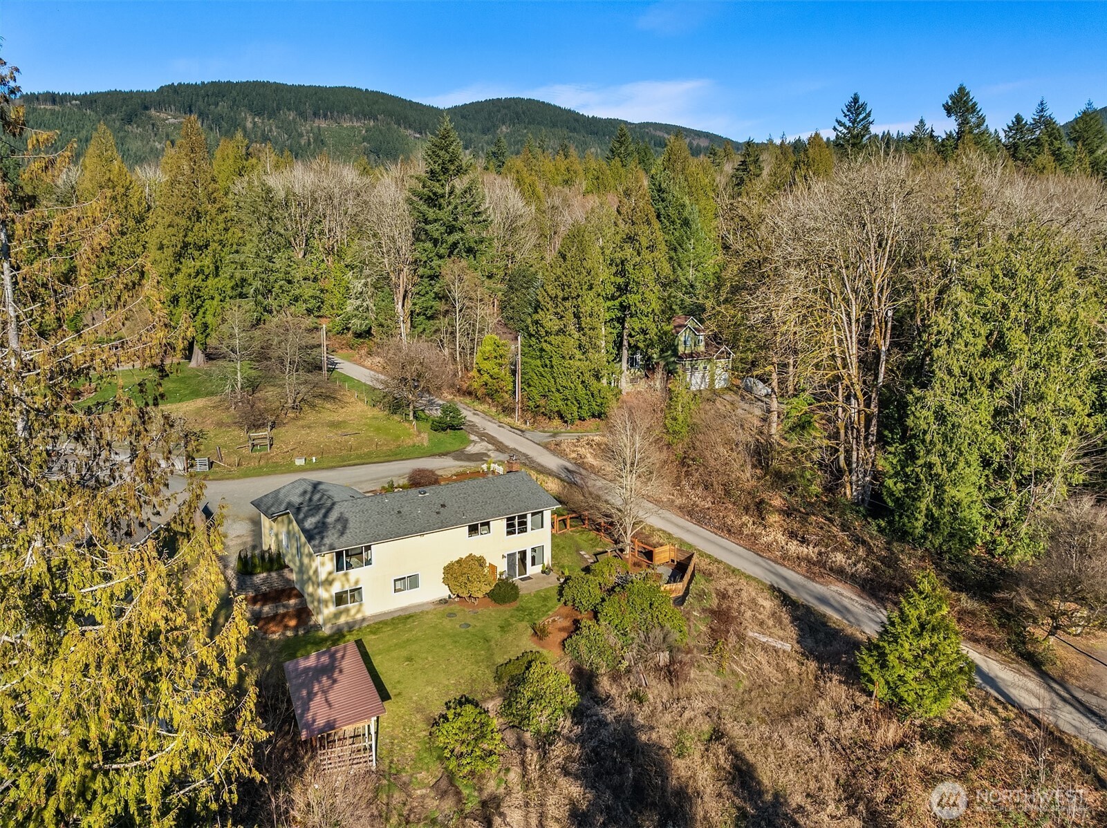 13517 246th Avenue SE, Issaquah, WA 98027-8306