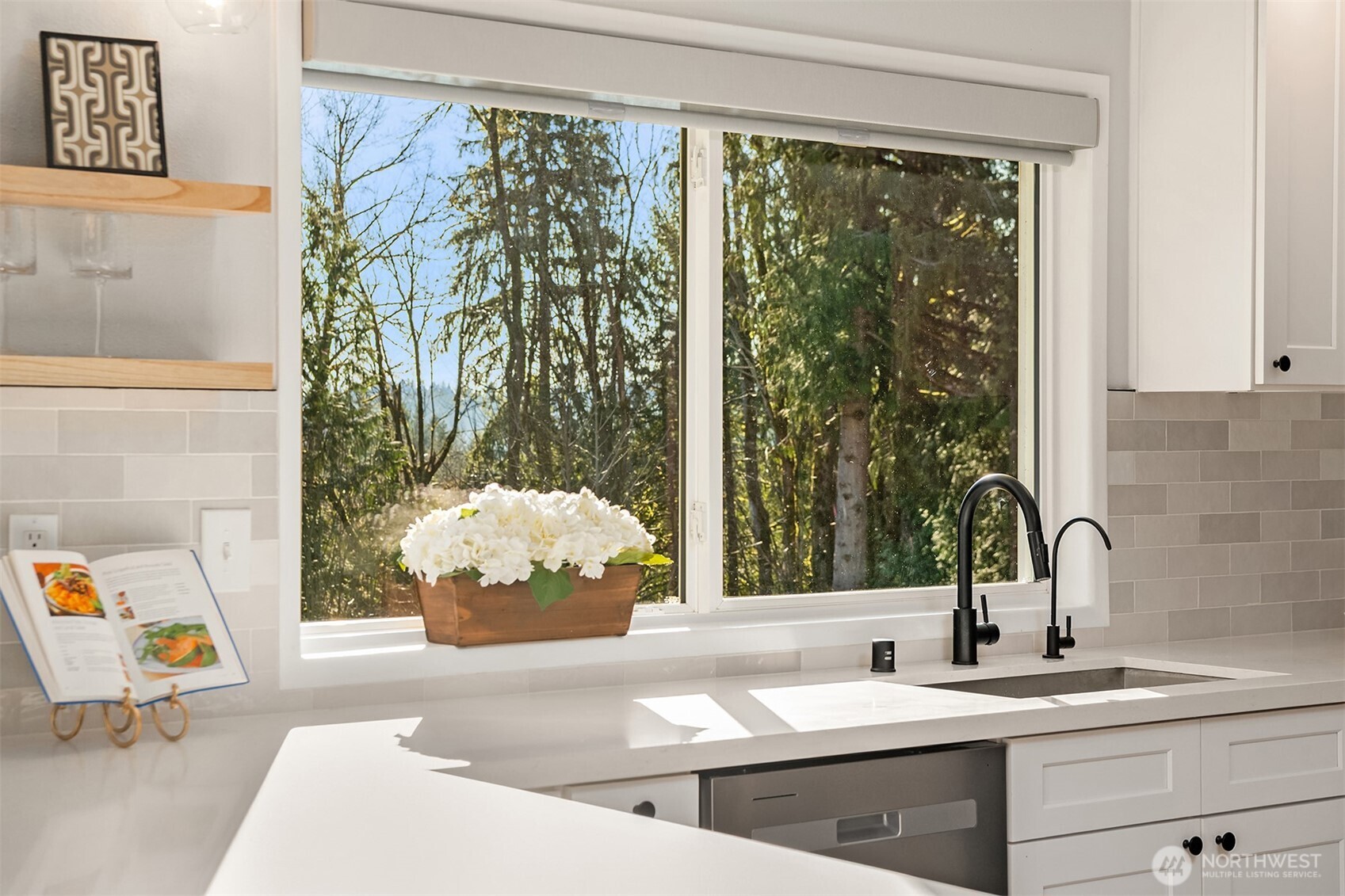 13517 246th Avenue SE, Issaquah, WA 98027-8306