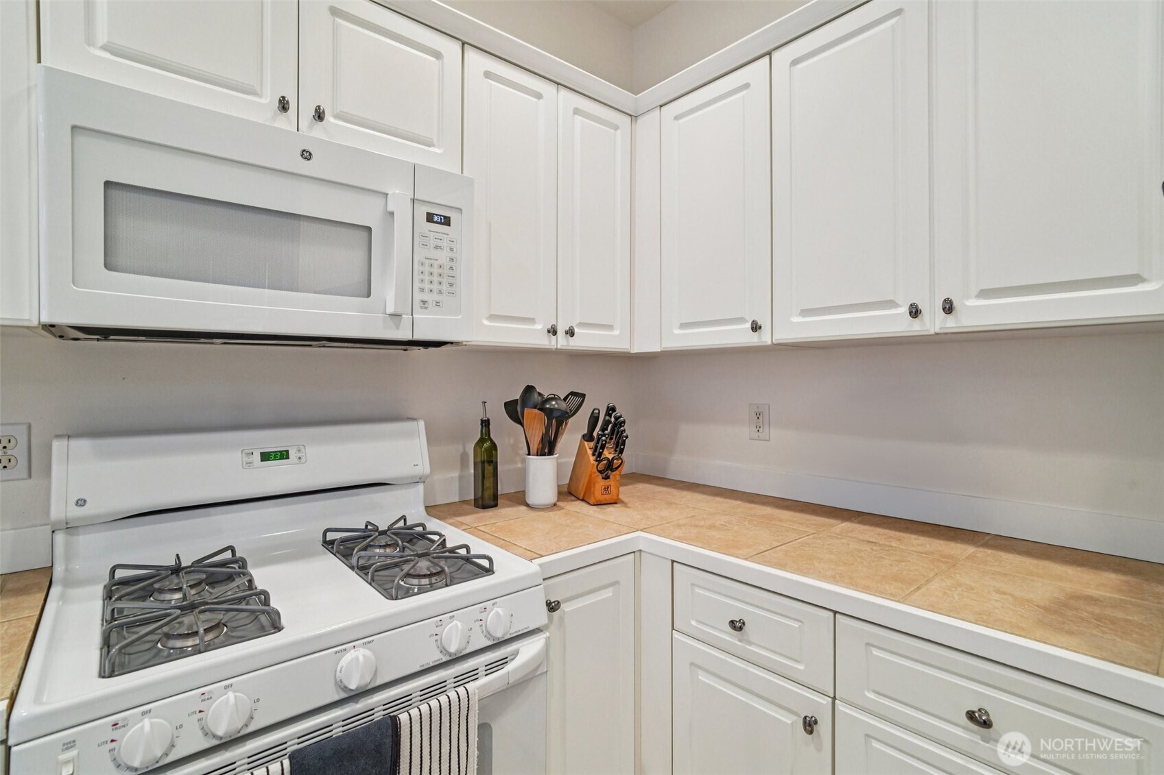 722 239th Lane SE, Sammamish, WA 98074