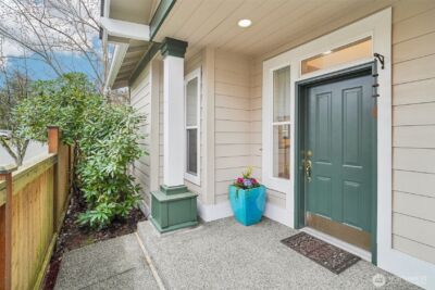 722 239th Lane SE, Sammamish, WA 98074 - Photo 2