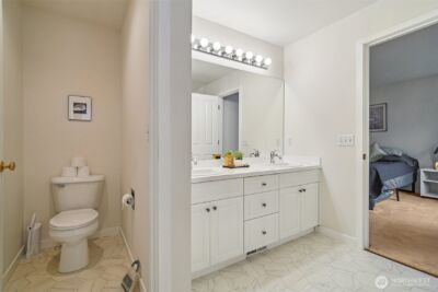 722 239th Lane SE, Sammamish, WA 98074 - Photo 23