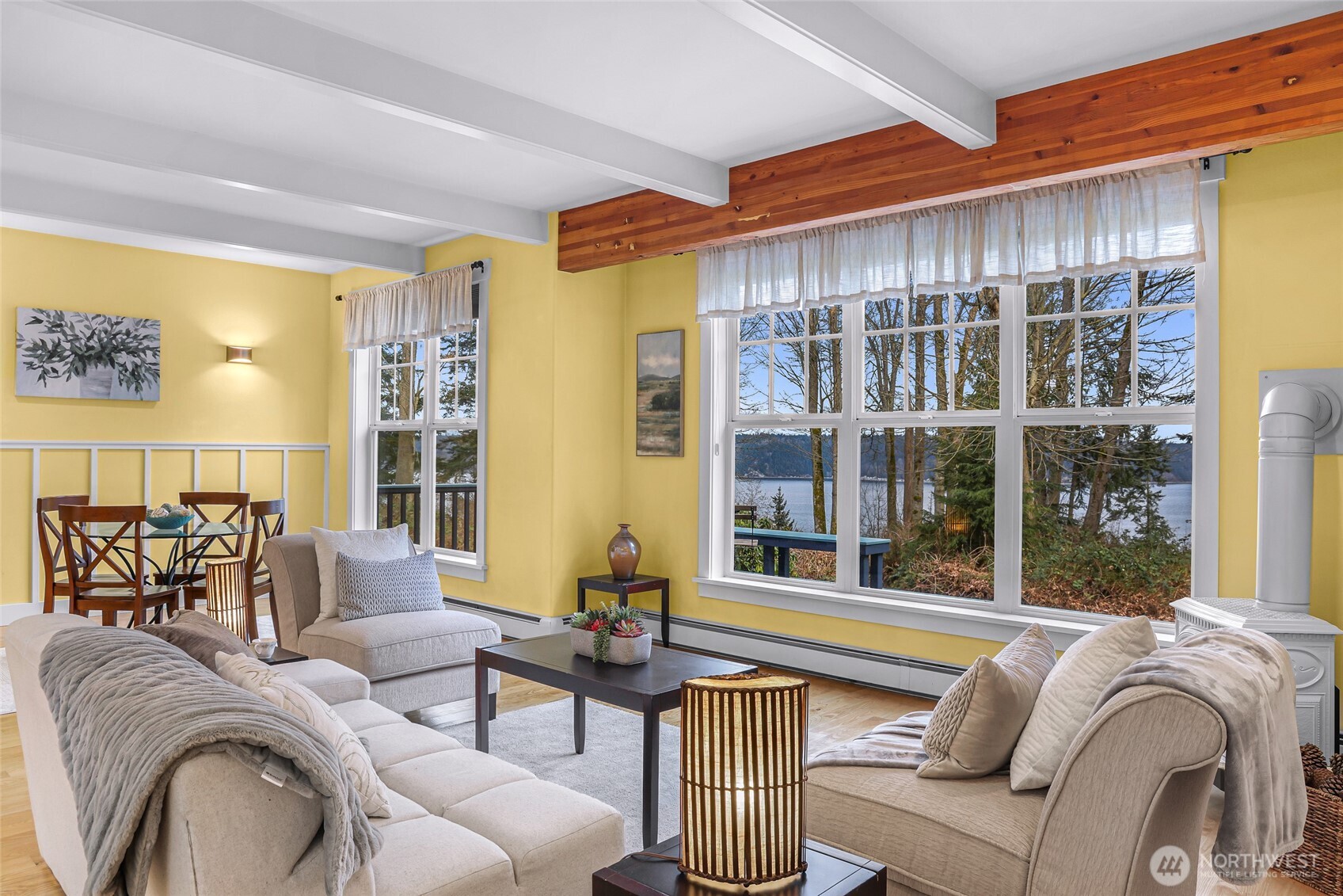 3445 SE Camano Drive , Camano Island, WA 98282