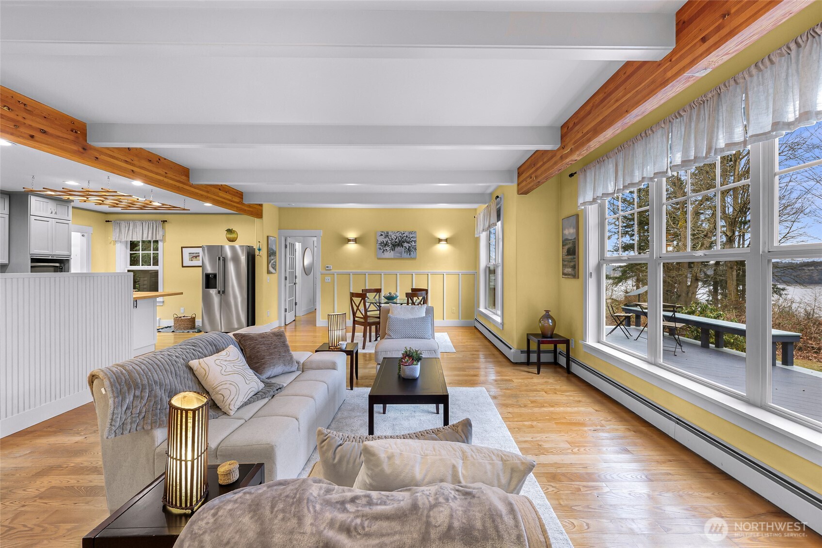 3445 SE Camano Drive , Camano Island, WA 98282