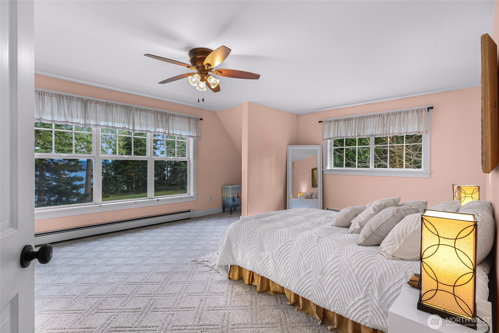 3445 SE Camano Drive , Camano Island, WA 98282