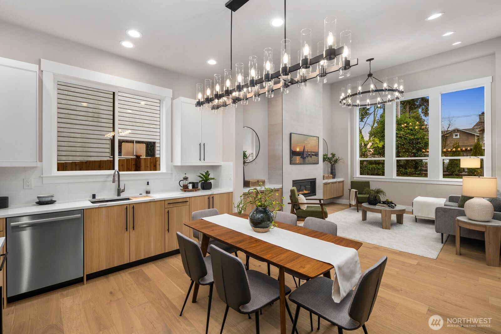 5014 114th Avenue NE #1, Kirkland, WA 98033-7715