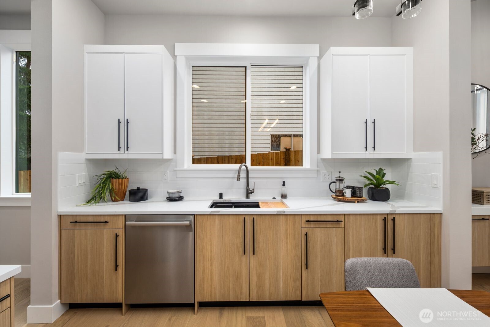 5014 114th Avenue NE #1, Kirkland, WA 98033-7715