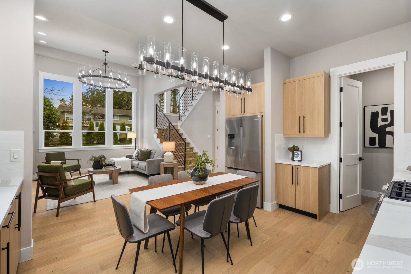 5014 114th Avenue NE #1, Kirkland, WA 98033-7715