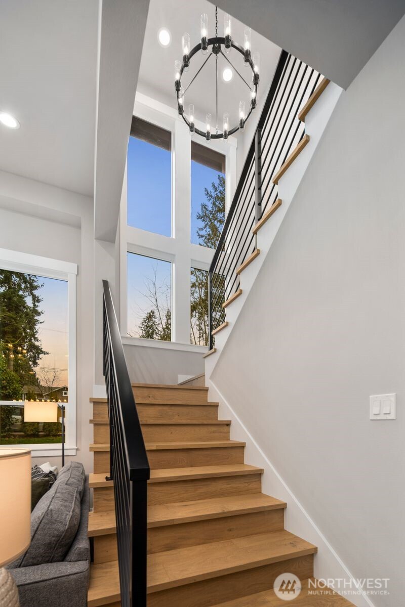 5014 114th Avenue NE #1, Kirkland, WA 98033-7715