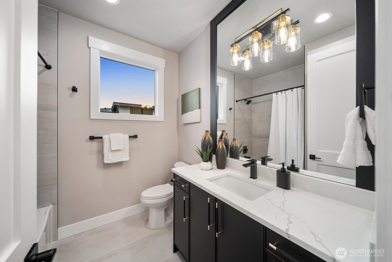 5014 114th Avenue NE #1, Kirkland, WA 98033-7715