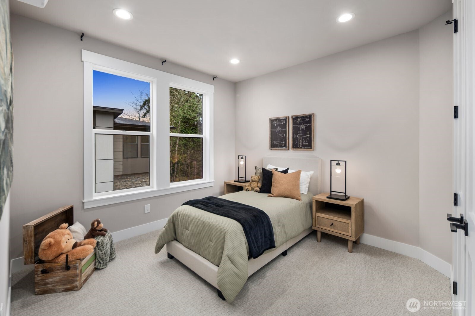 5014 114th Avenue NE #1, Kirkland, WA 98033-7715