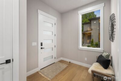 5014 114th Avenue NE #1, Kirkland, WA 98033-7715 - Photo 6