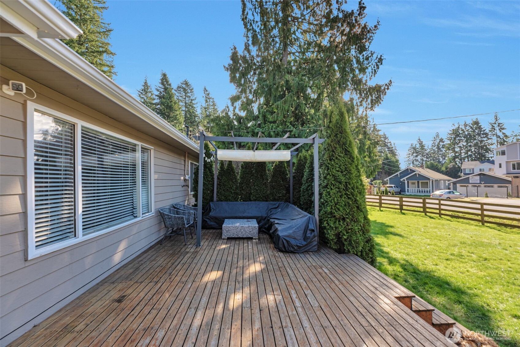 13825 Fender Drive , Lynnwood, WA 98087