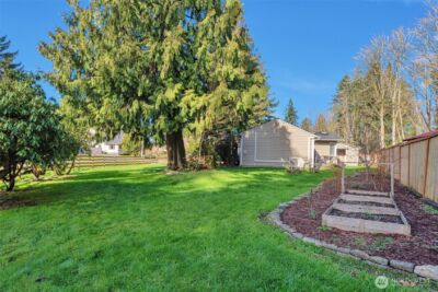 13825 Fender Drive , Lynnwood, WA 98087 - Photo 14