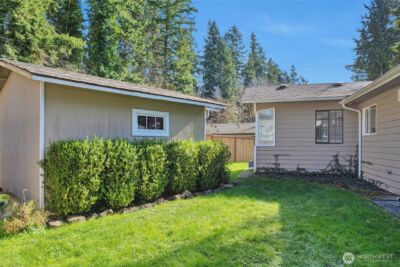 13825 Fender Drive , Lynnwood, WA 98087 - Photo 16