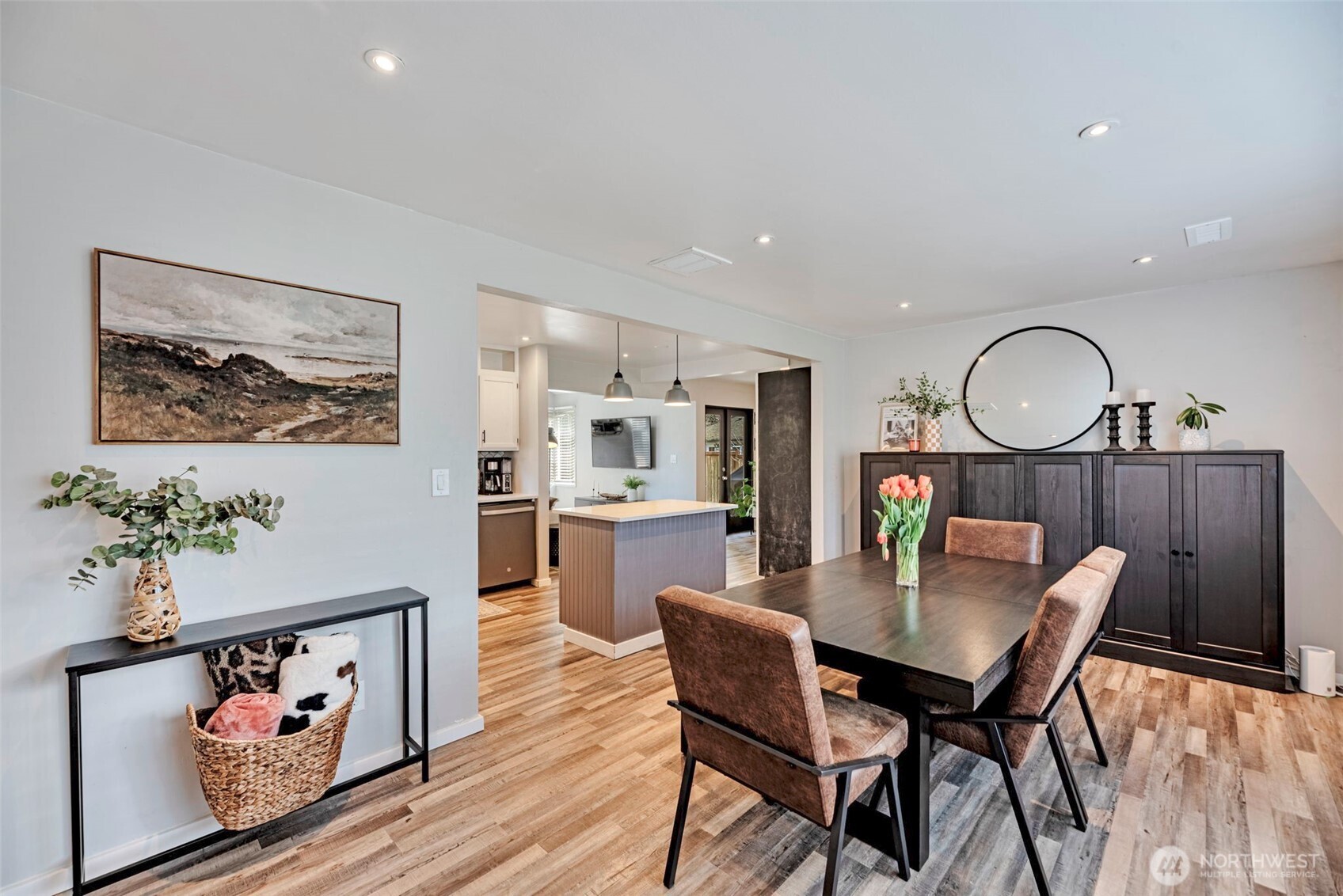 13825 Fender Drive , Lynnwood, WA 98087