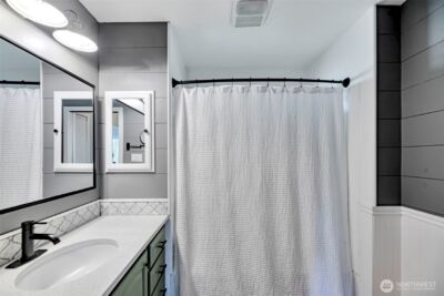 13825 Fender Drive , Lynnwood, WA 98087 - Photo 9