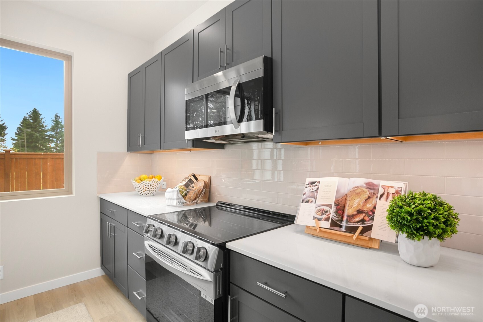 12505 SE 256th Place #5, Kent, WA 98030