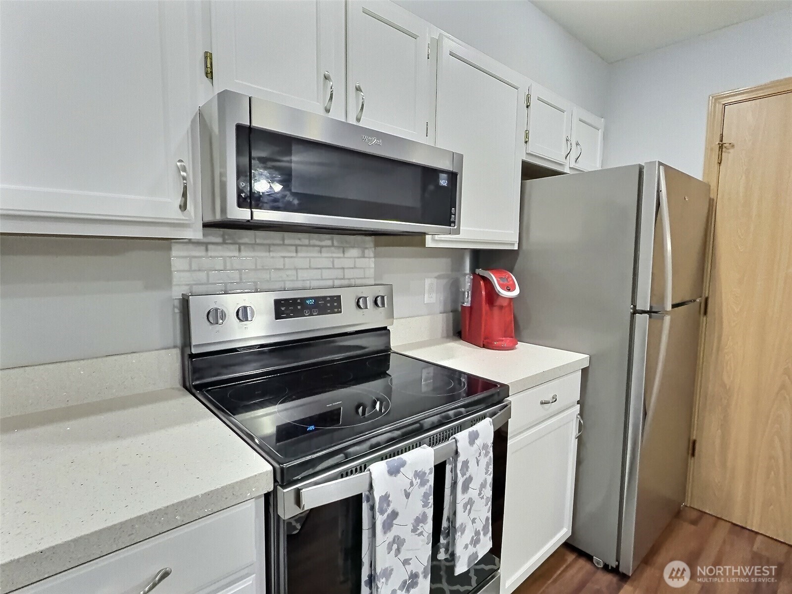 11325 19th Avenue SE #C-211, Everett, WA 98208