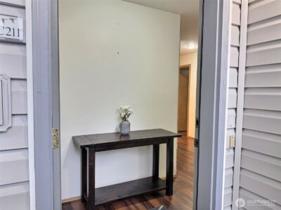 11325 19th Avenue SE #C-211, Everett, WA 98208 - Photo 2