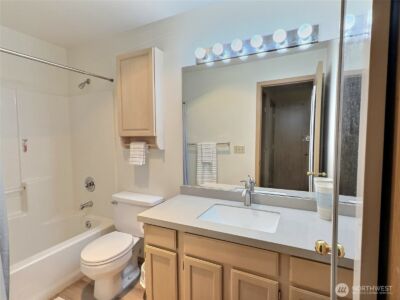 11325 19th Avenue SE #C-211, Everett, WA 98208 - Photo 10