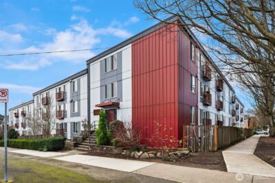 3661 Phinney Avenue N #109, Seattle, WA 98103