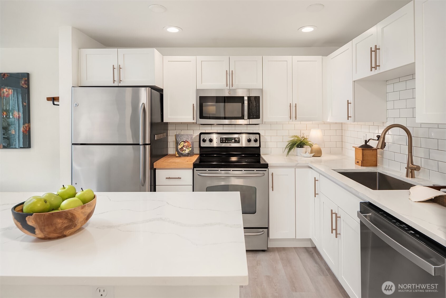 3661 Phinney Avenue N #109, Seattle, WA 98103