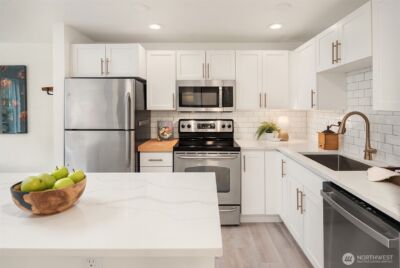 3661 Phinney Avenue N #109, Seattle, WA 98103 - Photo 13