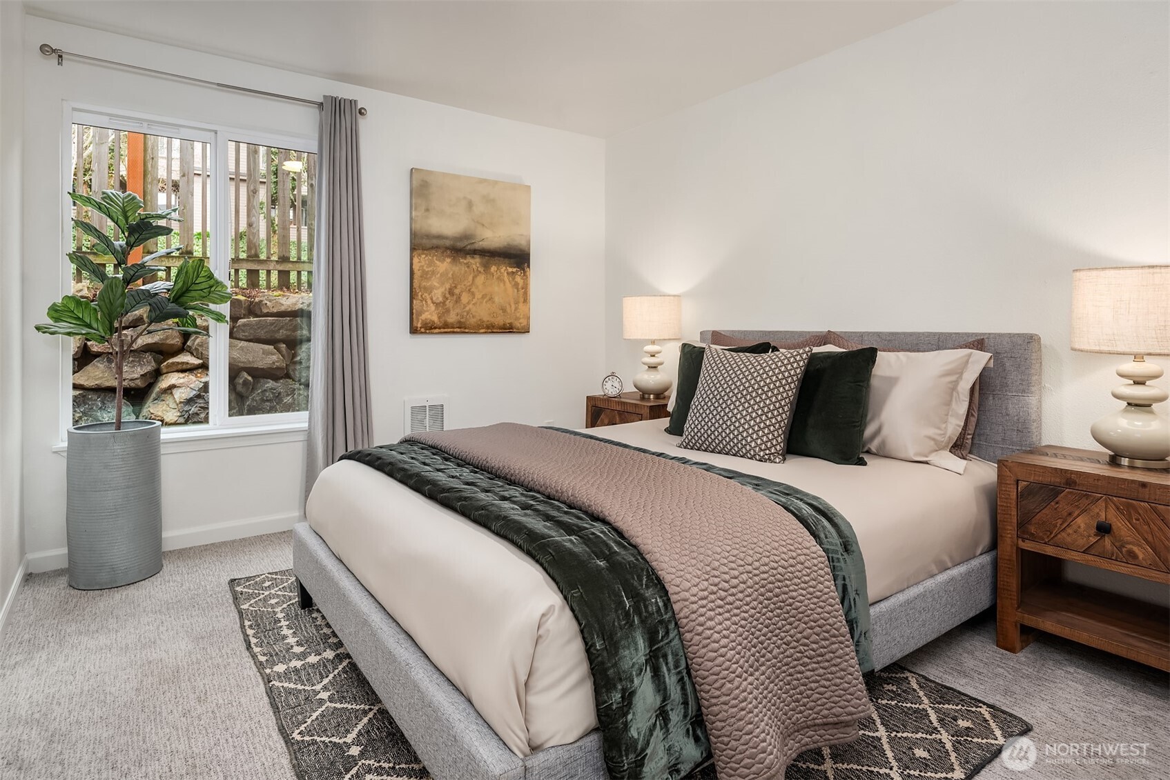 3661 Phinney Avenue N #109, Seattle, WA 98103