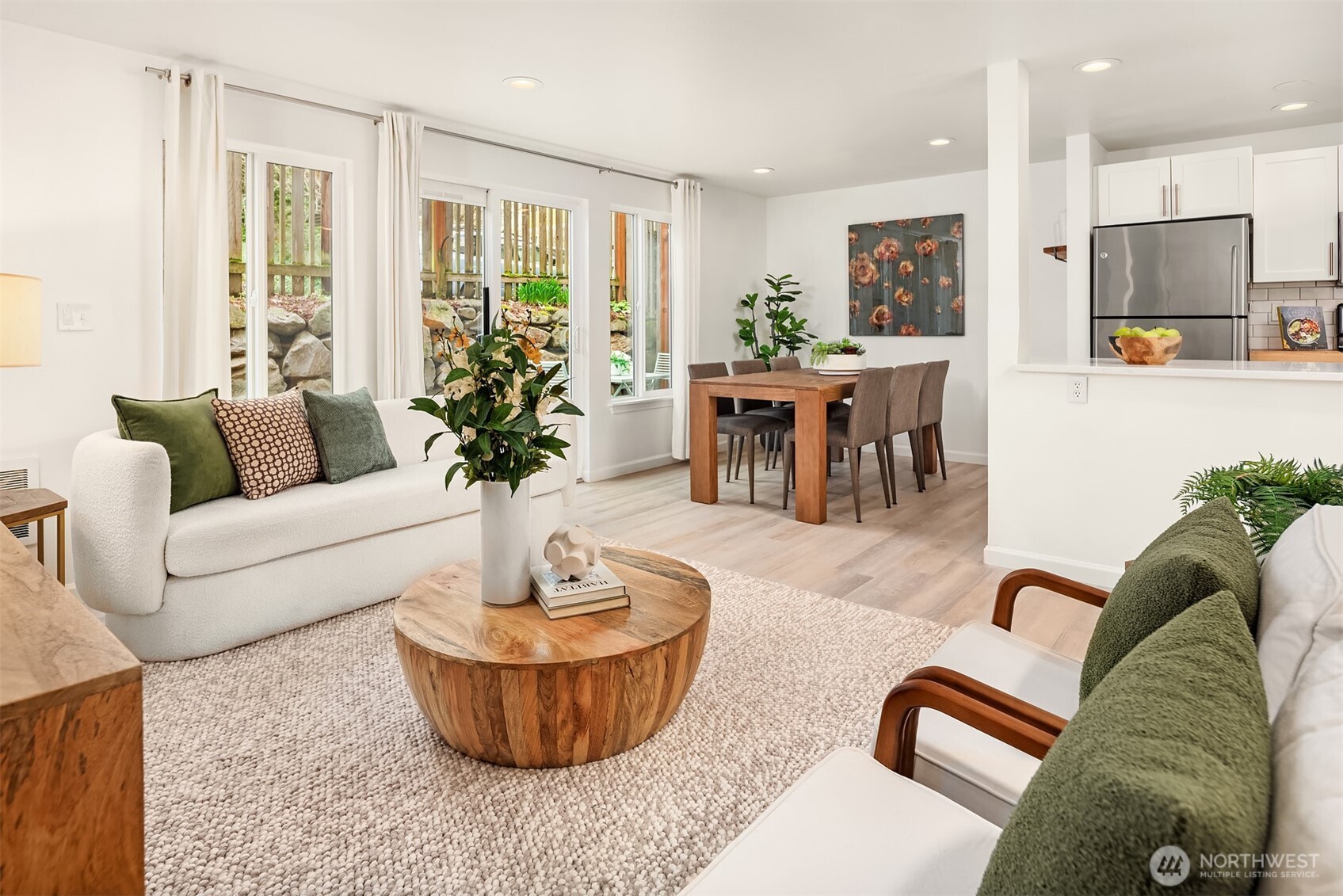 3661 Phinney Avenue N #109, Seattle, WA 98103