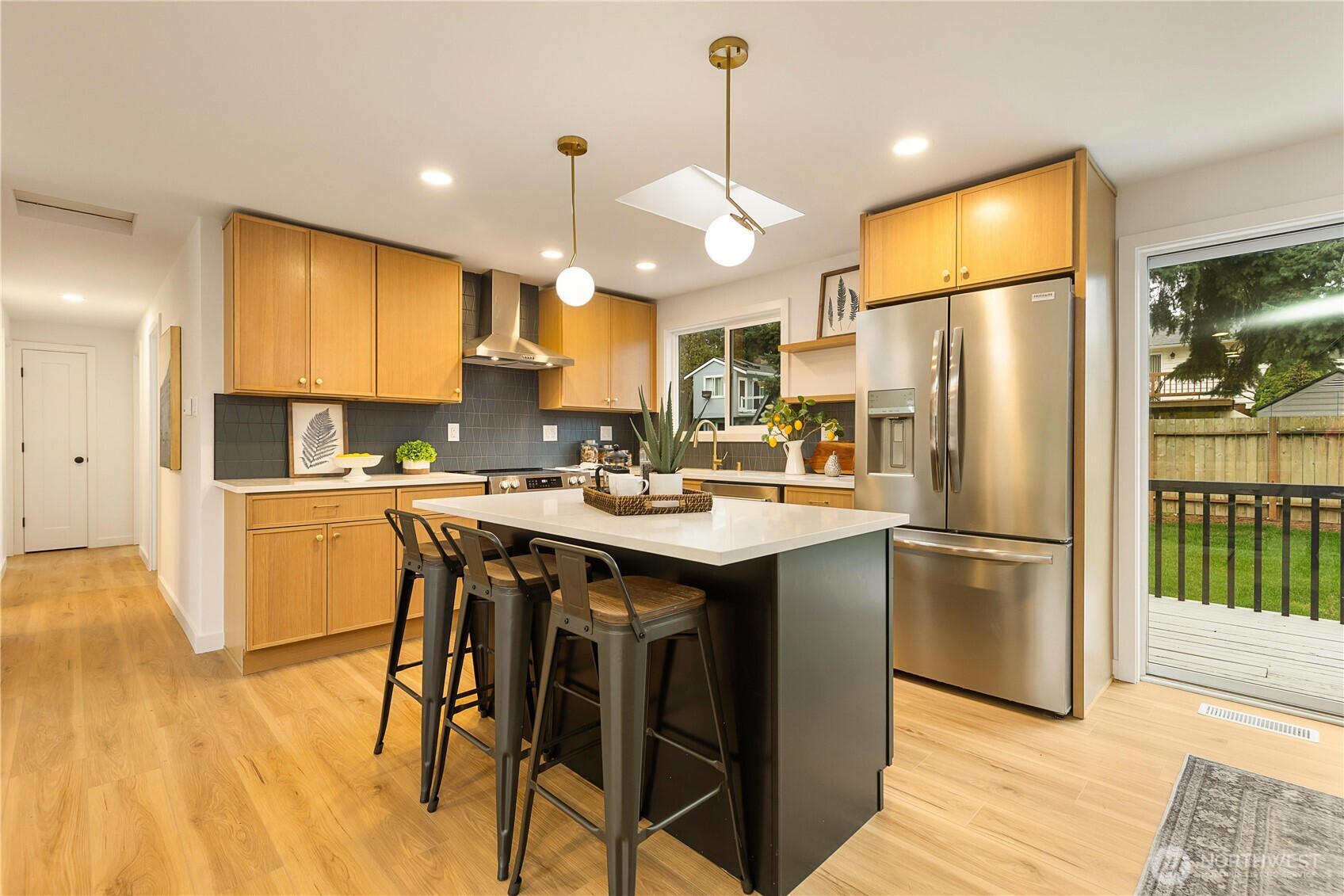 1831 201st Place SW, Lynnwood, WA 98036