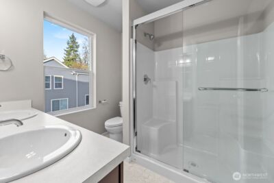 7027 Rainier Drive #E, Everett, WA 98203 - Photo 26