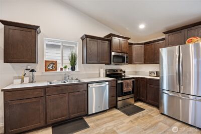 1104 W Maple Drive , Moses Lake, WA 98837 - Photo 11