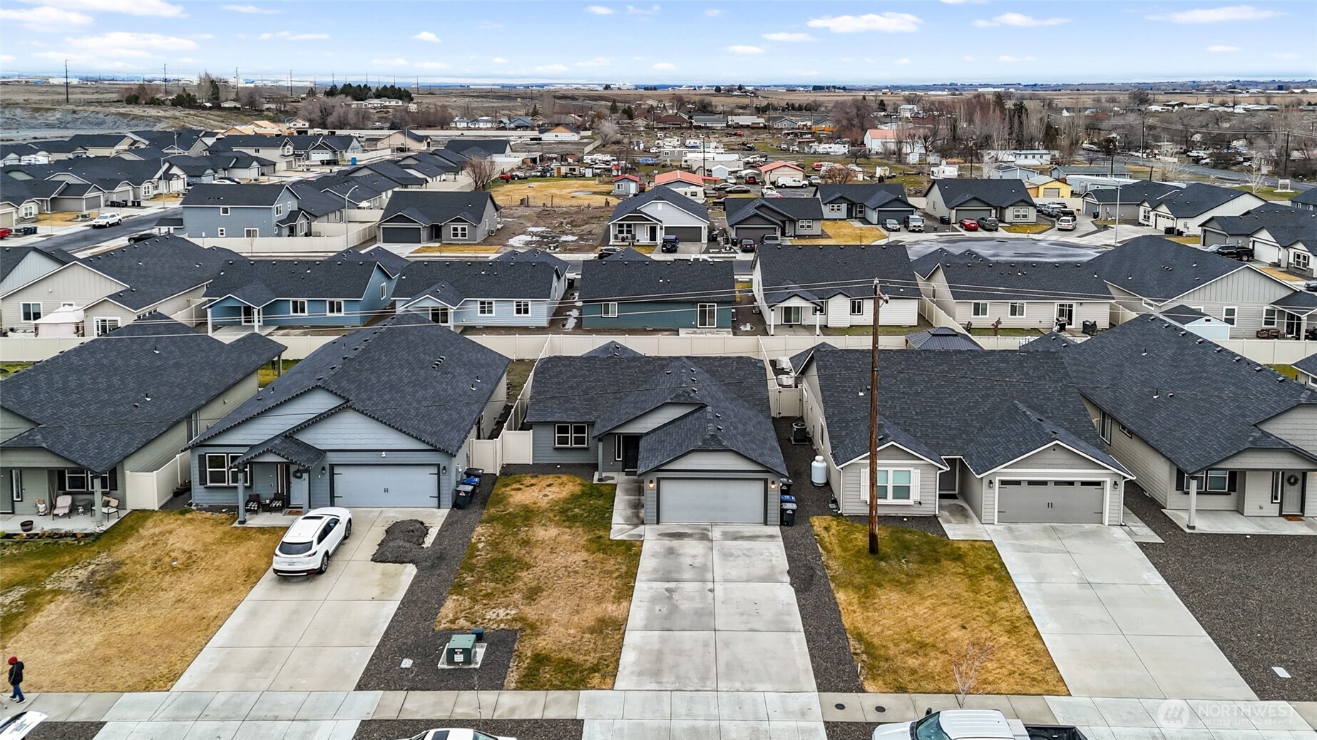 1104 W Maple Drive , Moses Lake, WA 98837