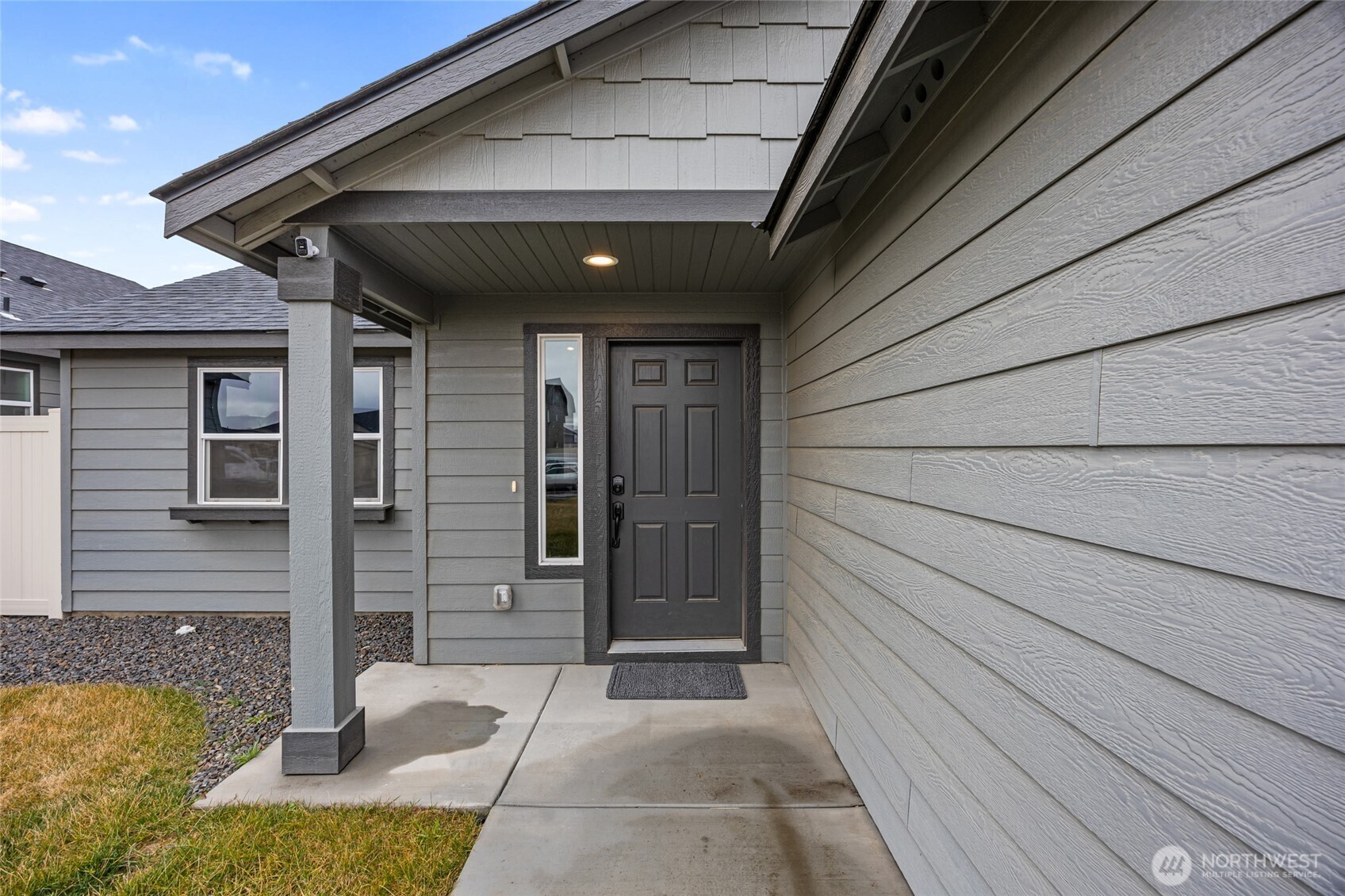1104 W Maple Drive , Moses Lake, WA 98837