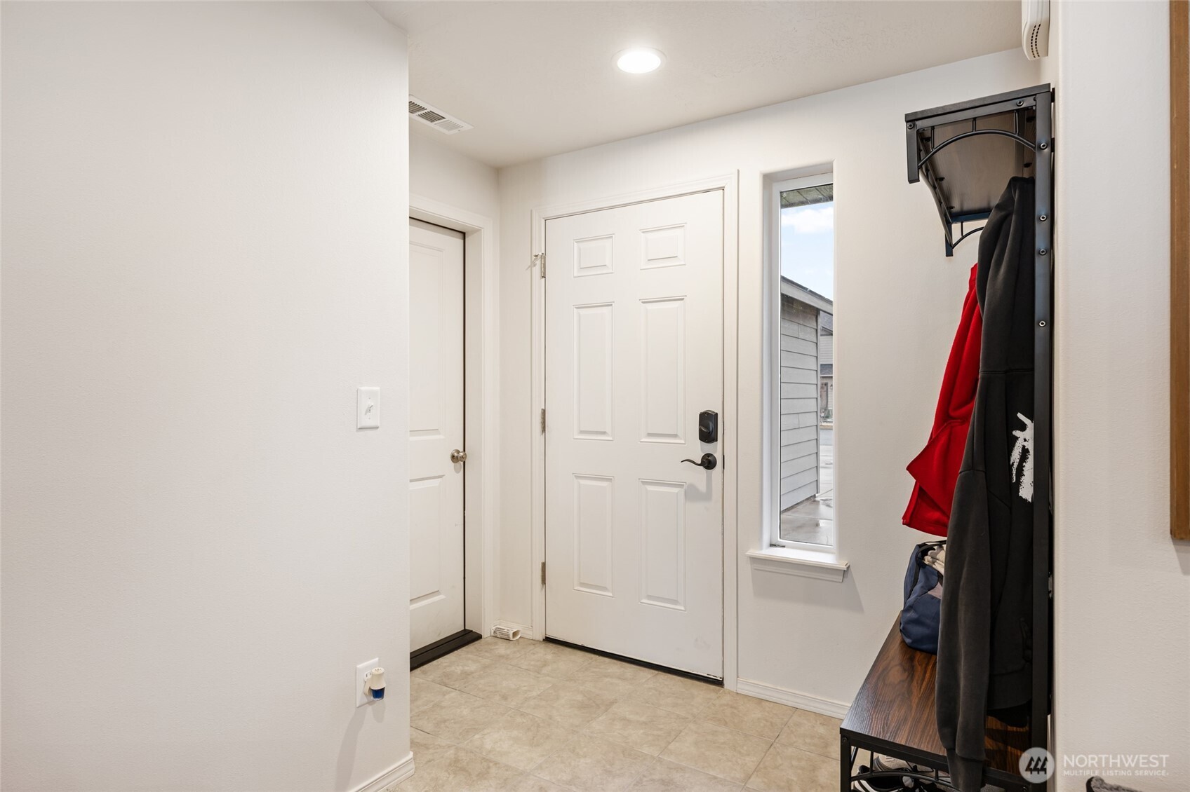 1104 W Maple Drive , Moses Lake, WA 98837