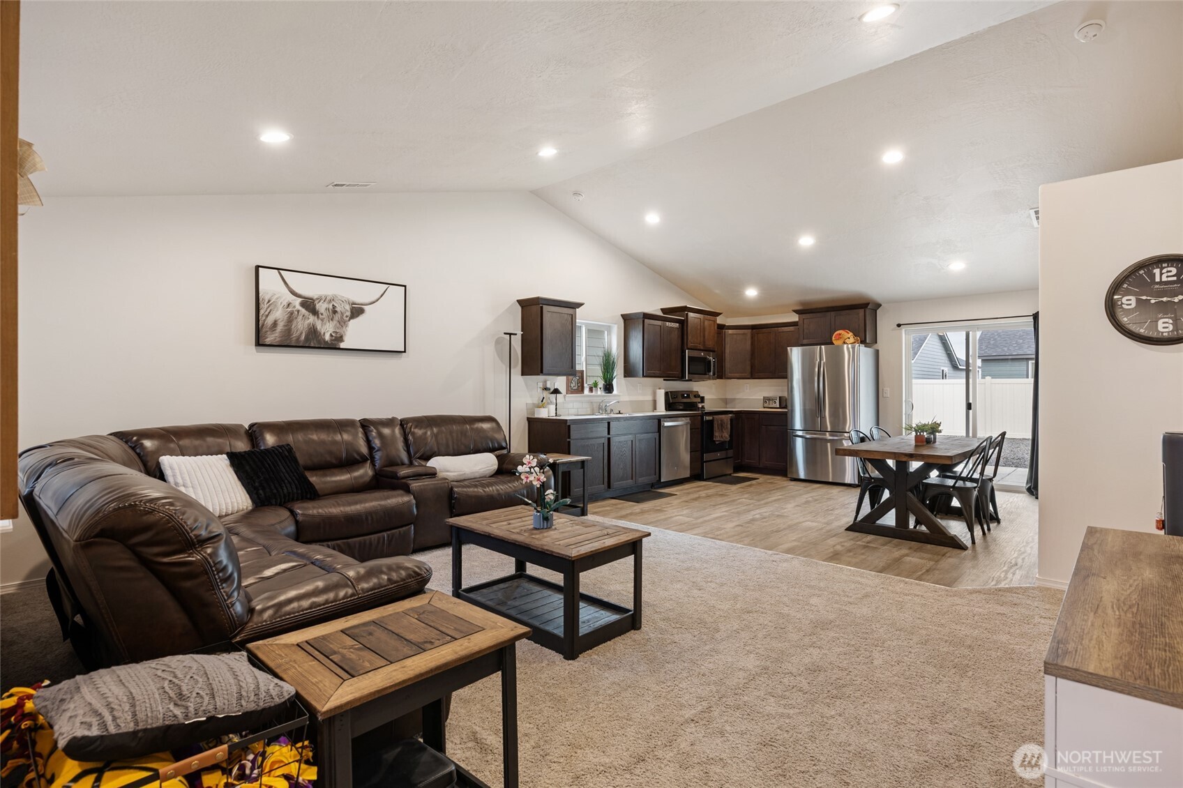 1104 W Maple Drive , Moses Lake, WA 98837