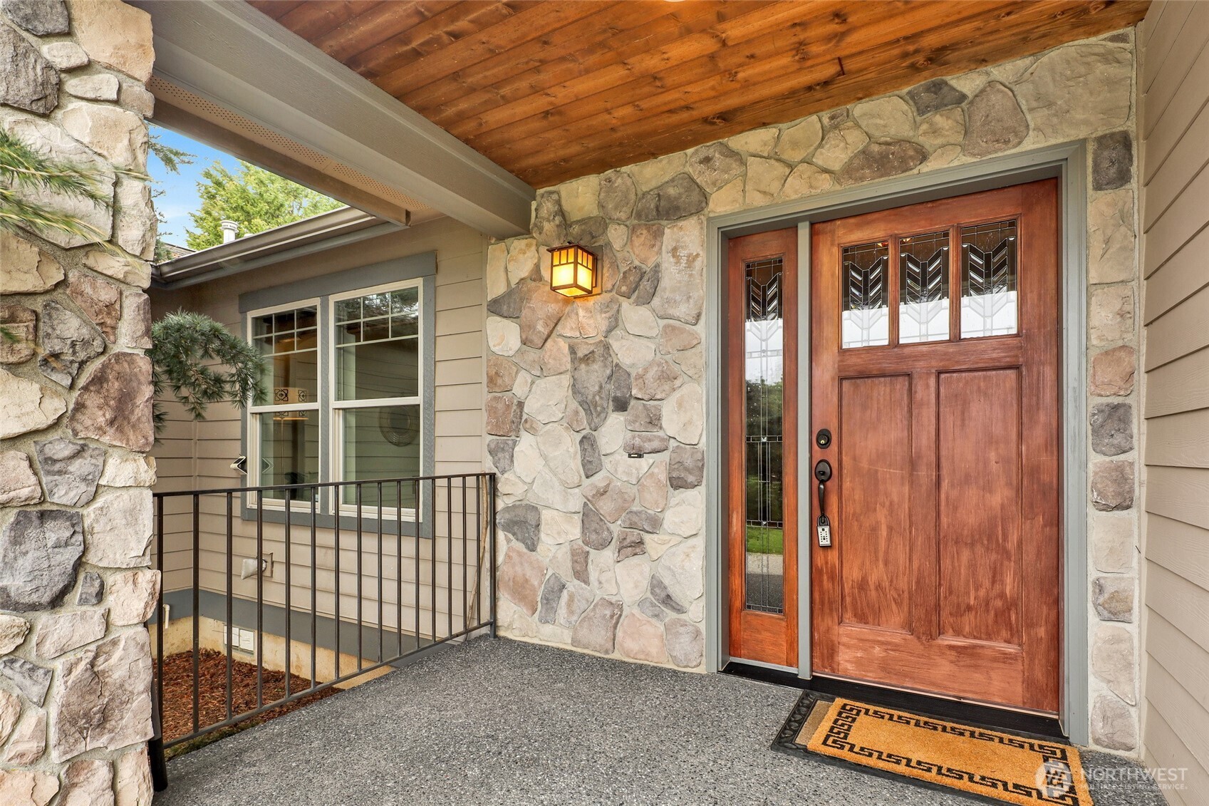 2511 Crescent Street , Ferndale, WA 98248