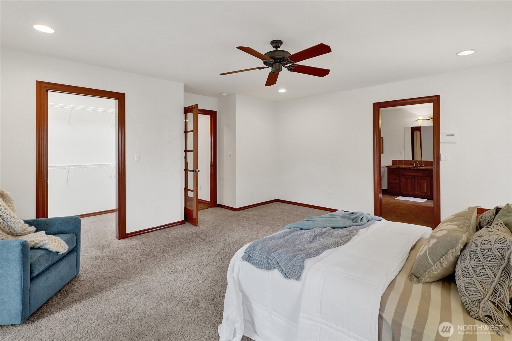 2511 Crescent Street , Ferndale, WA 98248