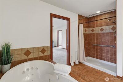 2511 Crescent Street , Ferndale, WA 98248 - Photo 18