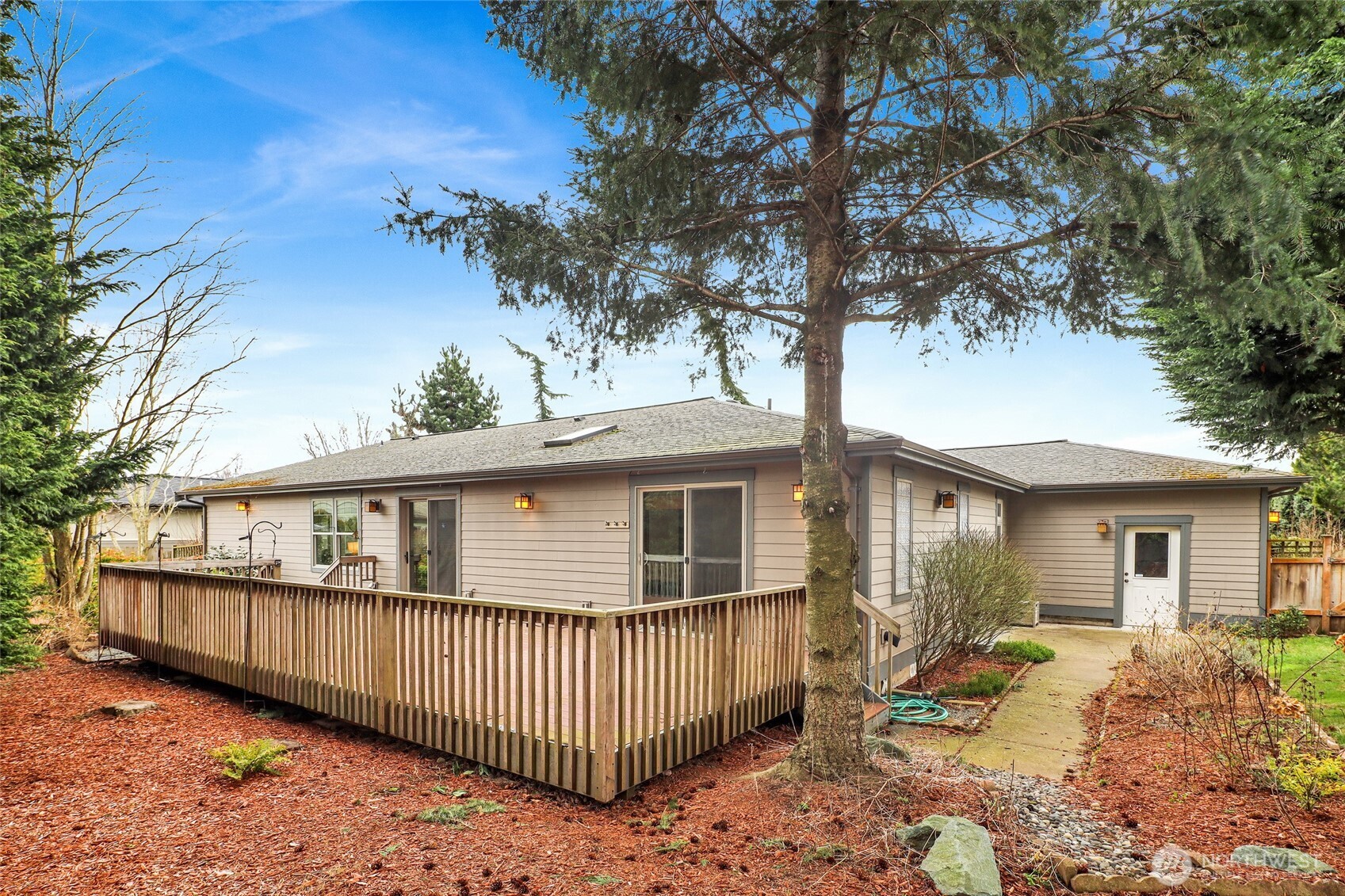 2511 Crescent Street , Ferndale, WA 98248